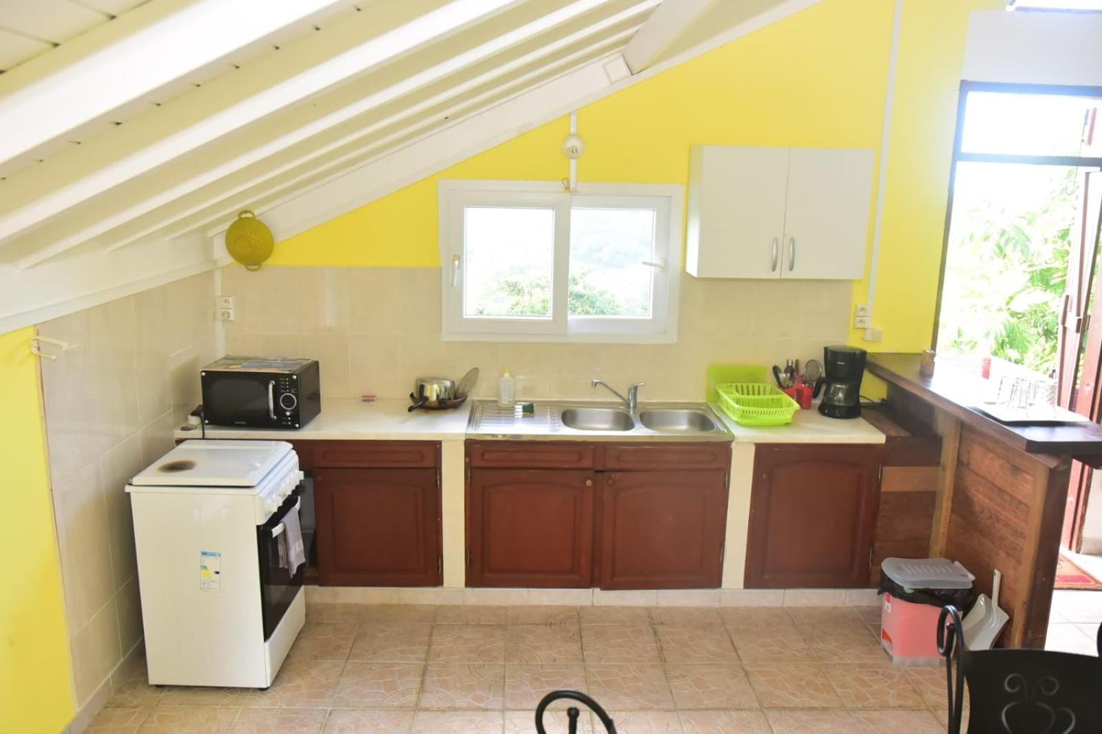 Maison Du Soleil Les Abymes Luaran gambar